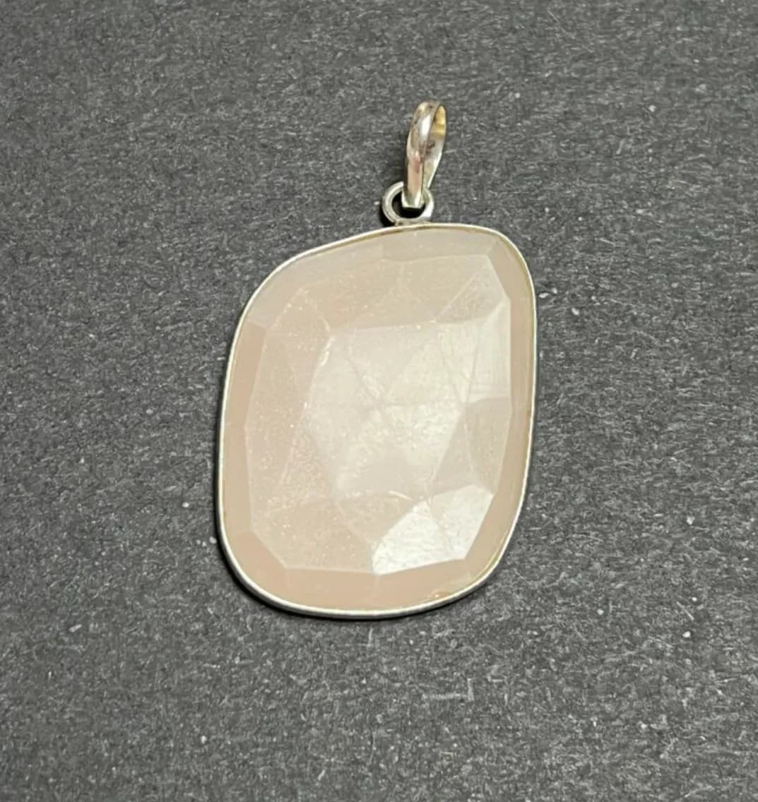 Exklusiver Edelsteinschmuck – Kein Massenprodukt, sondern echte Unikate